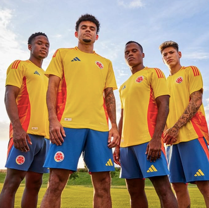 Camiseta Selección Colombia: ¡Vive el Fútbol Eliminatorias Mundial 2026 con Pasión! 🎁PROMOCION SORTEO WIN SPORT GRATIS POR 6 MESES🎁